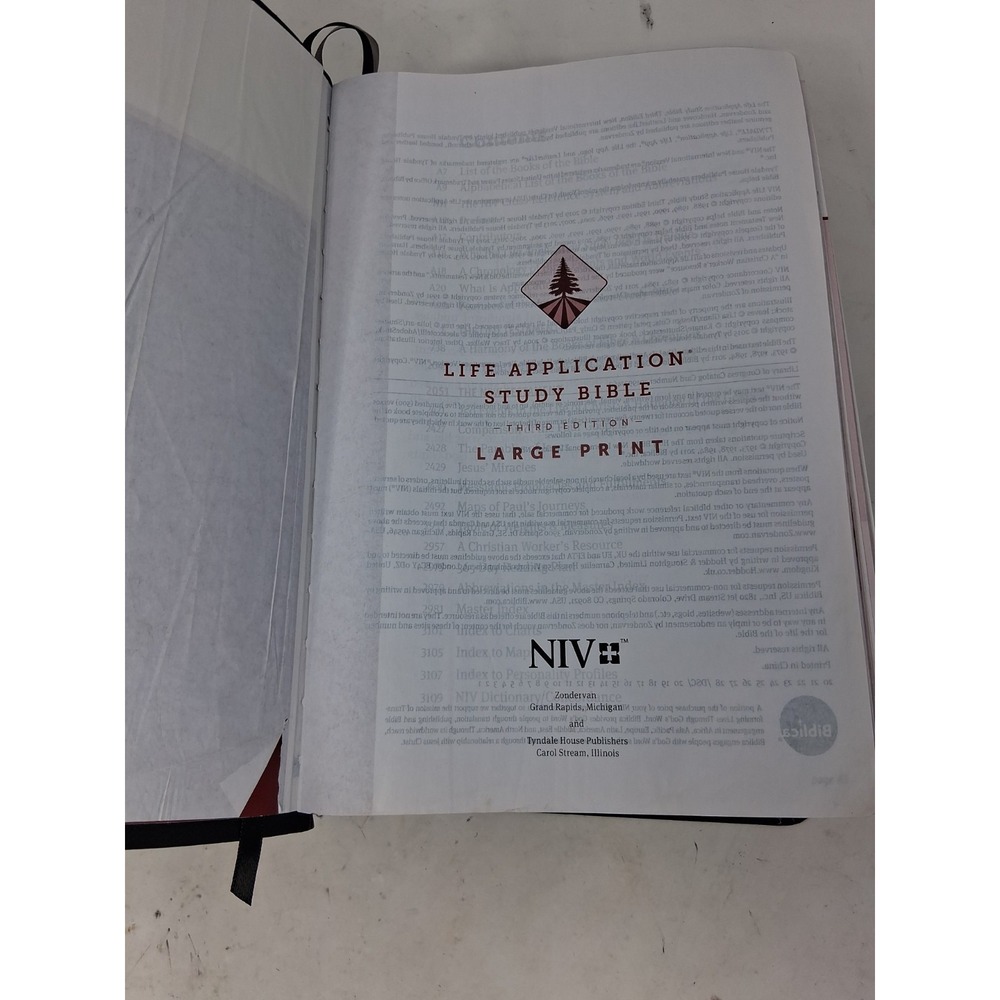 NIV Life Application Study Bible, 3rd Edition, Bonded Leather Black,  Large Txt - Picture 9 of 14